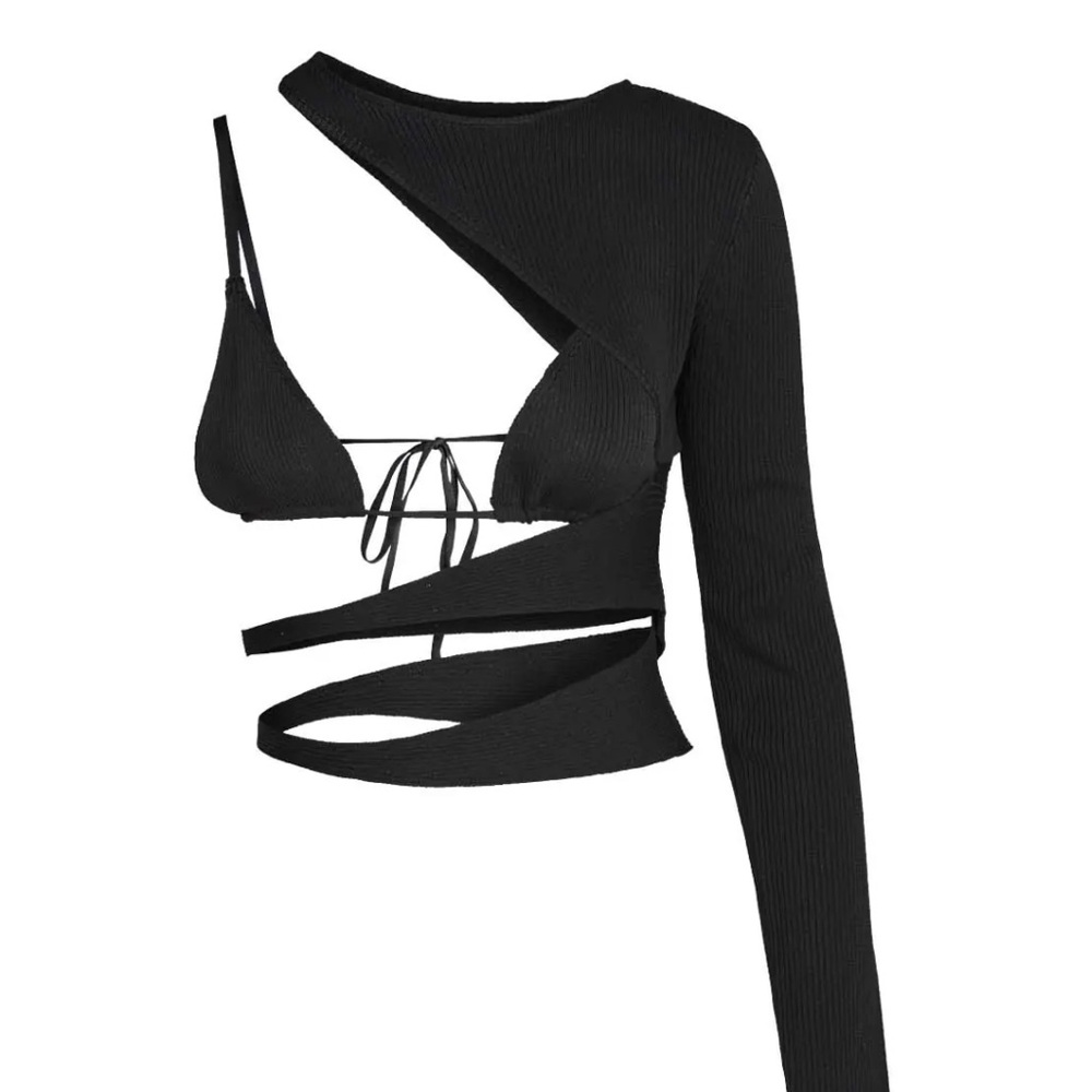 I AM GIA GENIVIEVE TOP